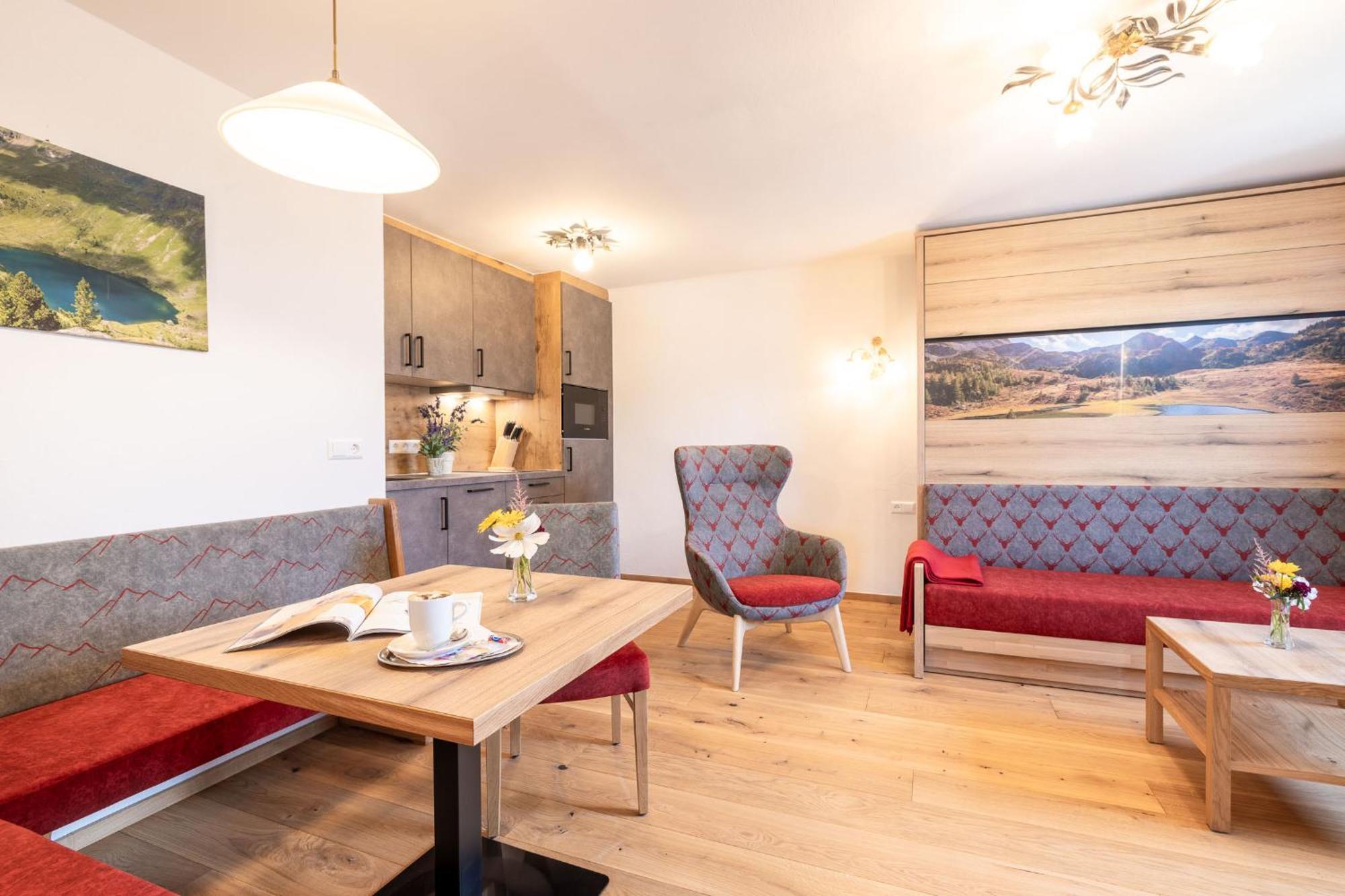 Oerglwirt Ferienwelt - Hotel Post Oerglwirt Mariapfarr Luaran gambar