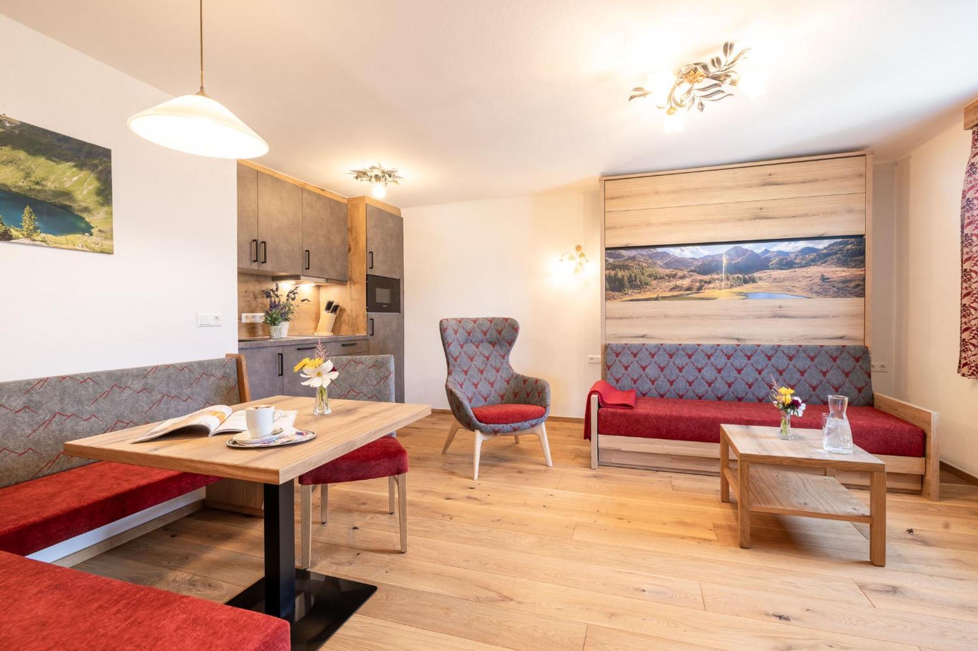 Oerglwirt Ferienwelt - Hotel Post Oerglwirt Mariapfarr Luaran gambar
